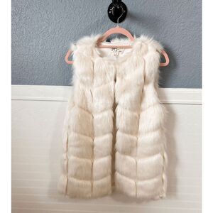 Before You Collection Jax Faux Fur Vestt